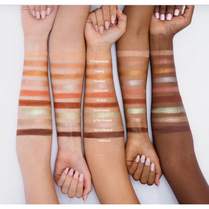 Paleta-de-Sombras-Forget-Social-Media-I-M-Dope-In-Real-Life